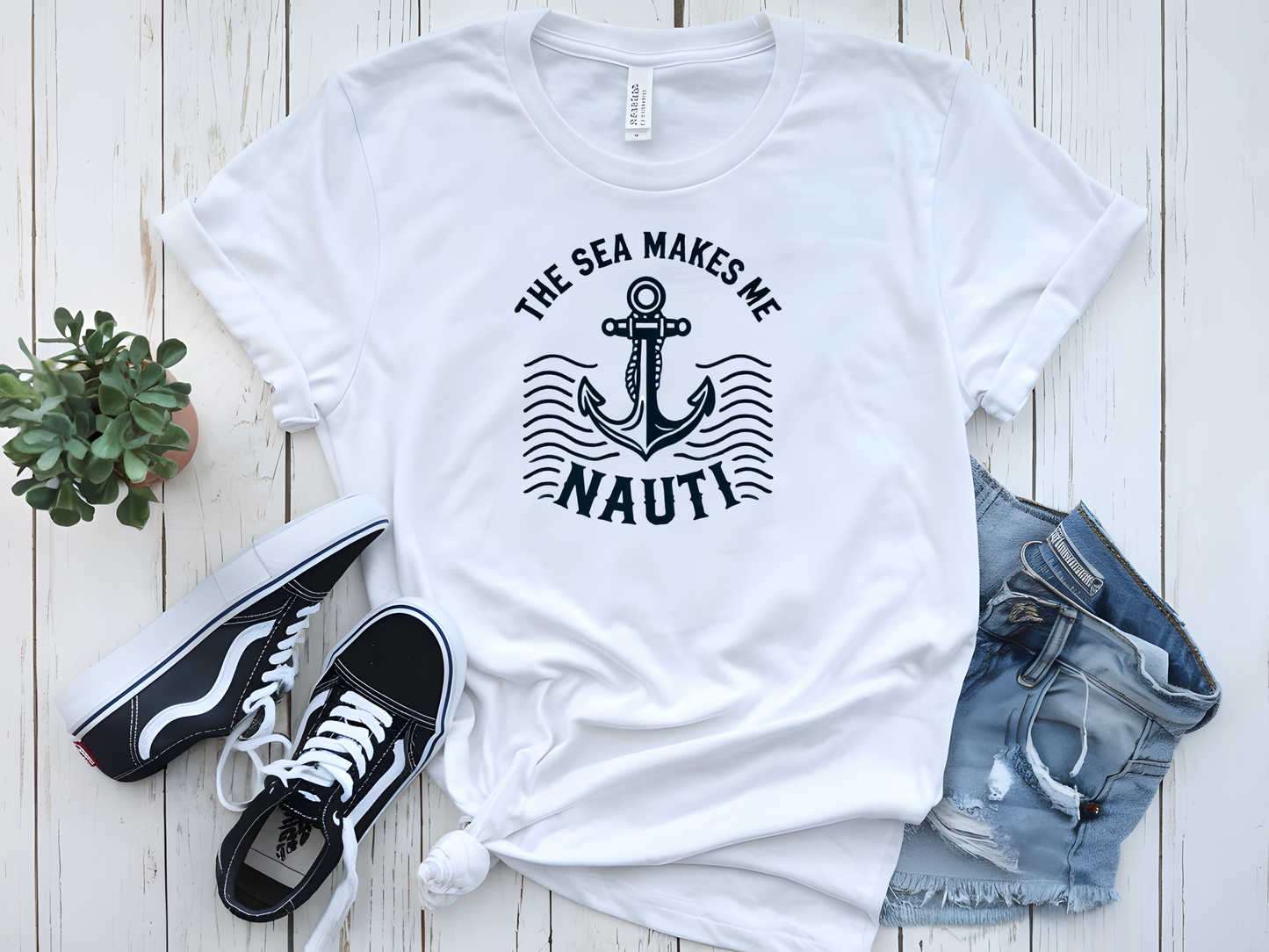 THE SEA MAKES ME NAUTI GRAPHIC TSHIRT