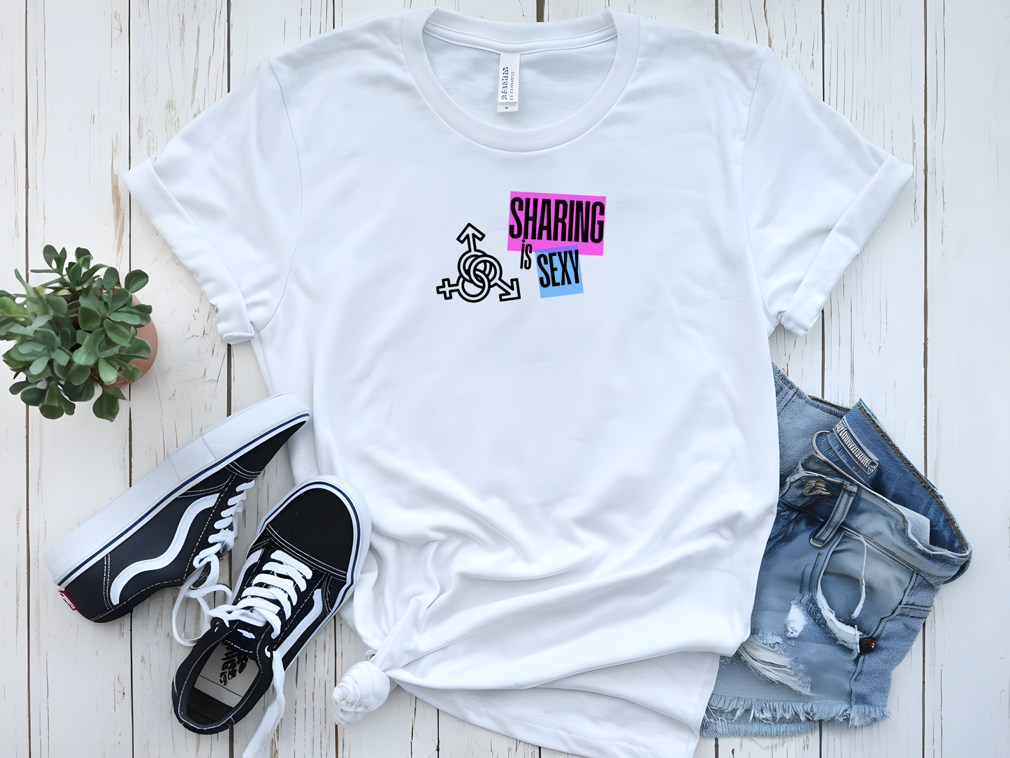 SHARING IS SEXY GRAPHIC TSHIRT